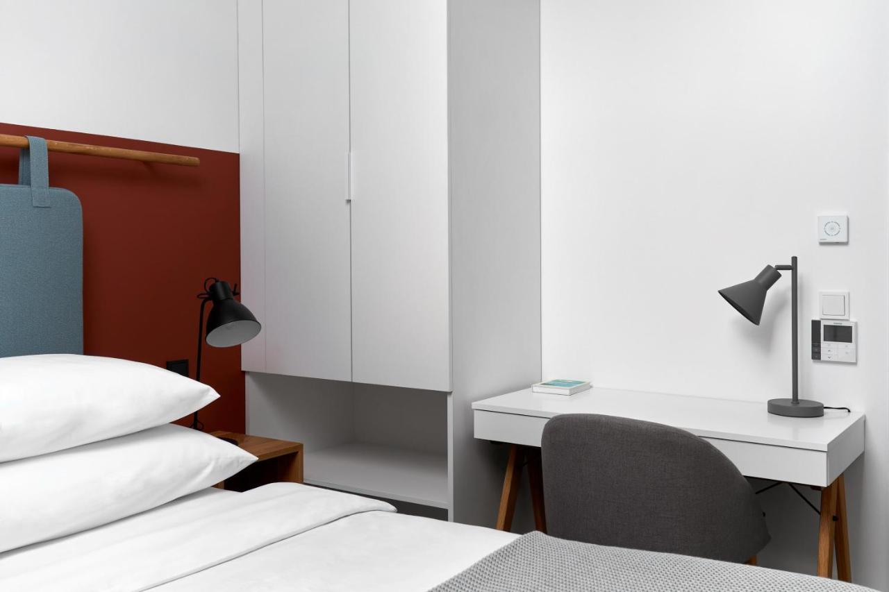 Plantonia Aparthotel Cracovie Extérieur photo